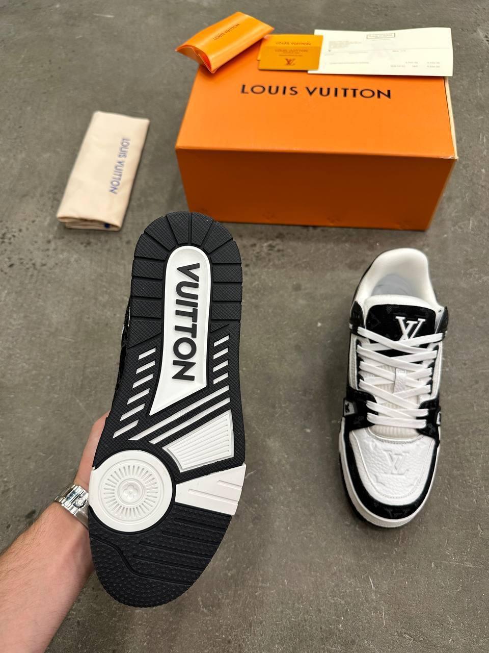 Louis Vuitton Antrenman Ayakkabıları - Glimmer of Luxury