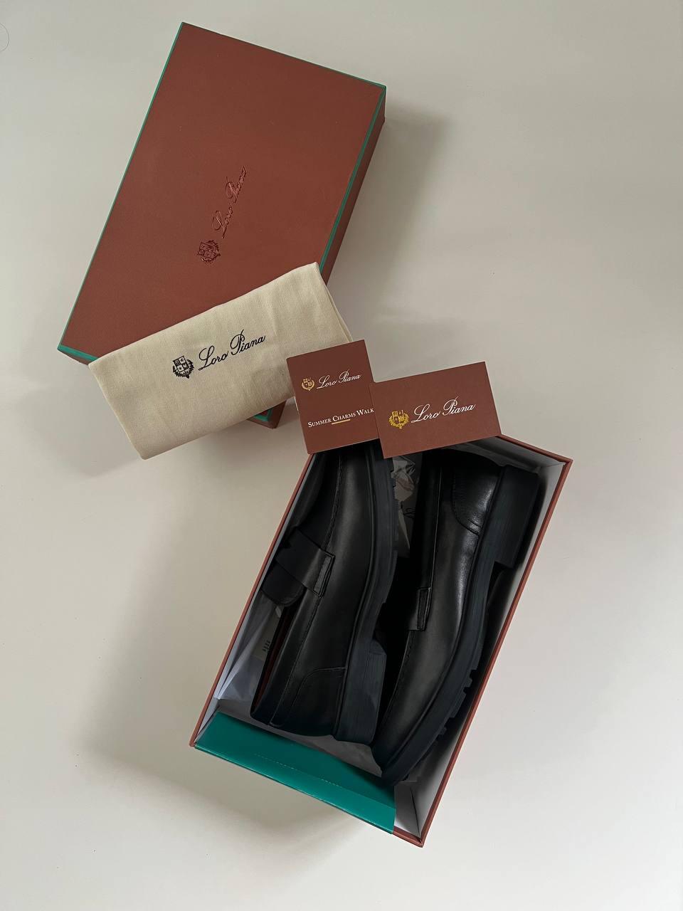 Loro Piana Siyah Loafer - Glimmer of Luxury