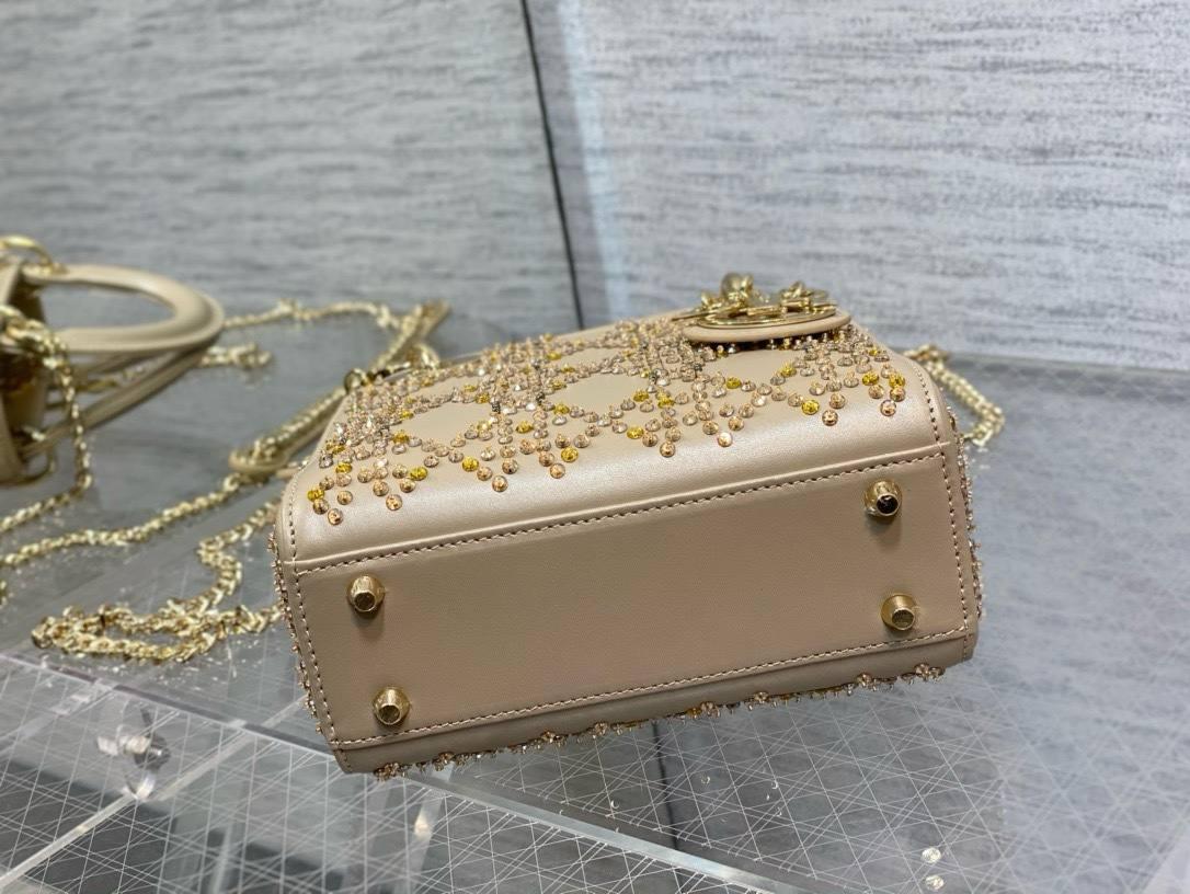 Christian Dior Mini Lady Sınırlı Sürüm - Glimmer of Luxury