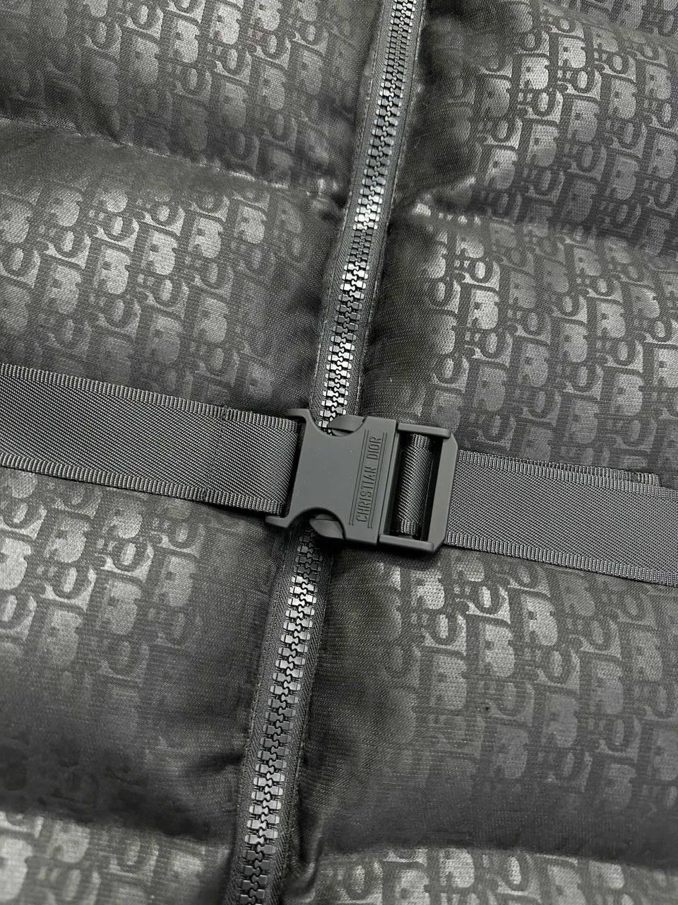 Dior DiorAlps Kuşaklı Şişme Yelek - Glimmer of Luxury