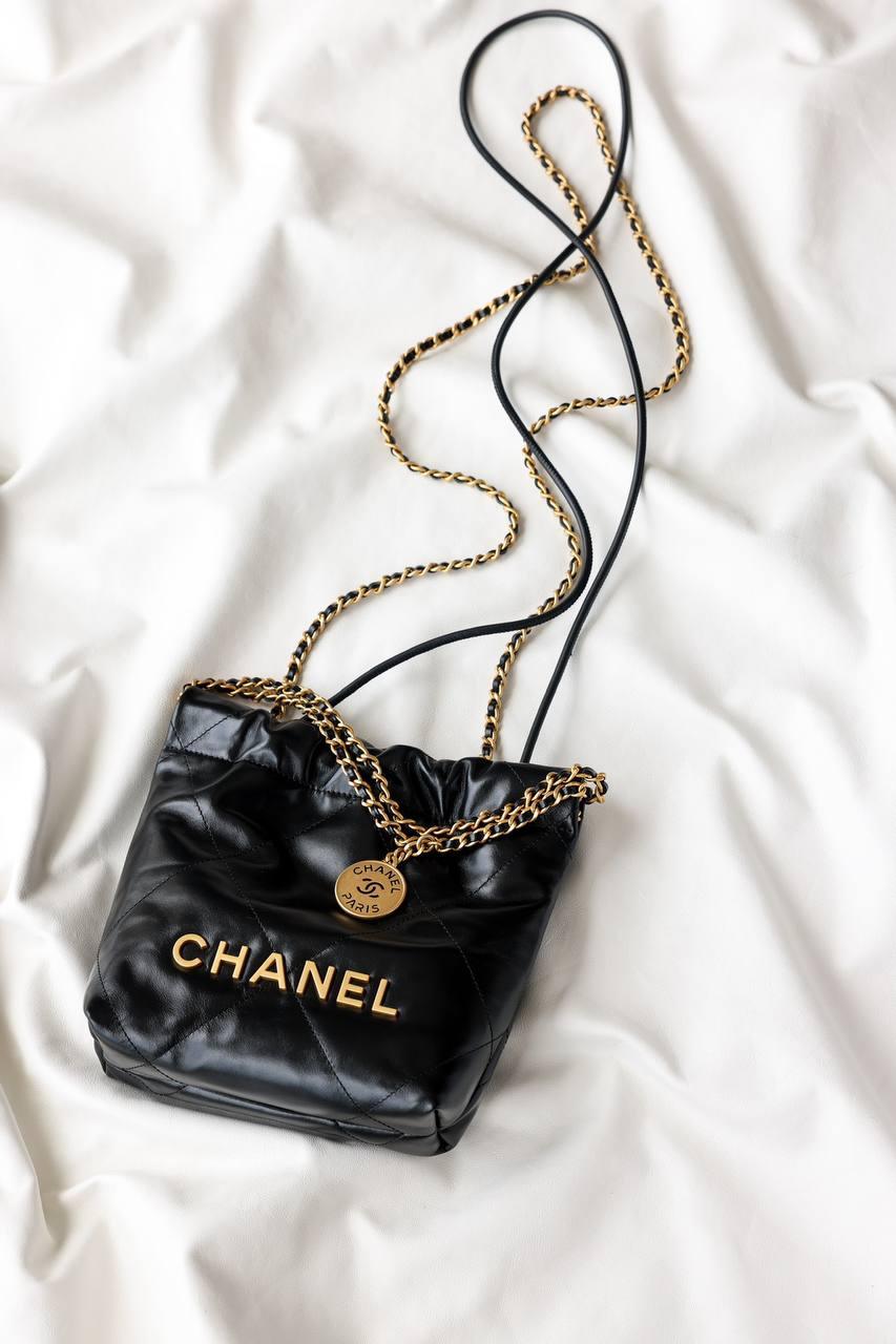 Chanel 22 Mini Çanta Siyah - Glimmer of Luxury