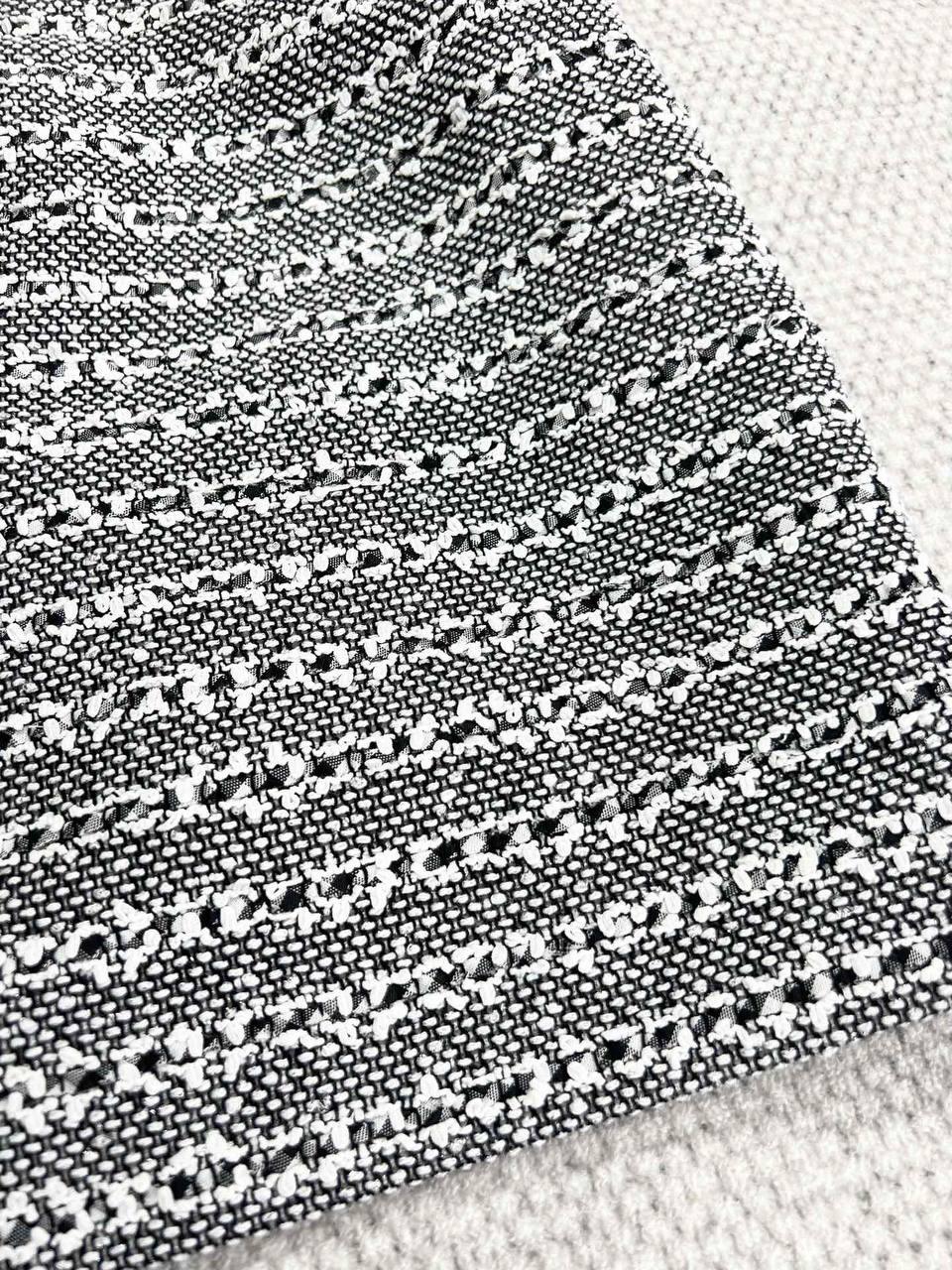 Chanel Orta Uzunlukta Gri Etek - Glimmer of Luxury