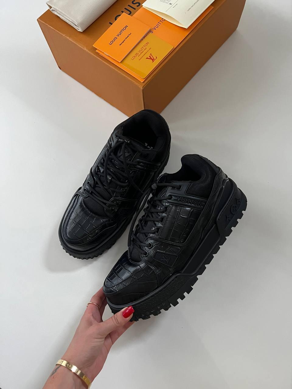 Louis Vuitton 24 Spor Ayakkabı - Glimmer of Luxury