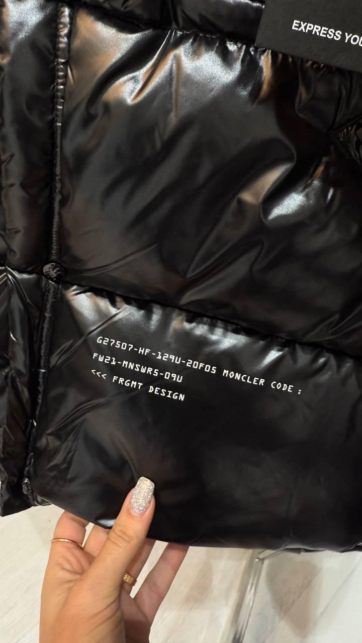 Moncler Kaz Tüyü Dolgulu Erkek Montu - Glimmer of Luxury