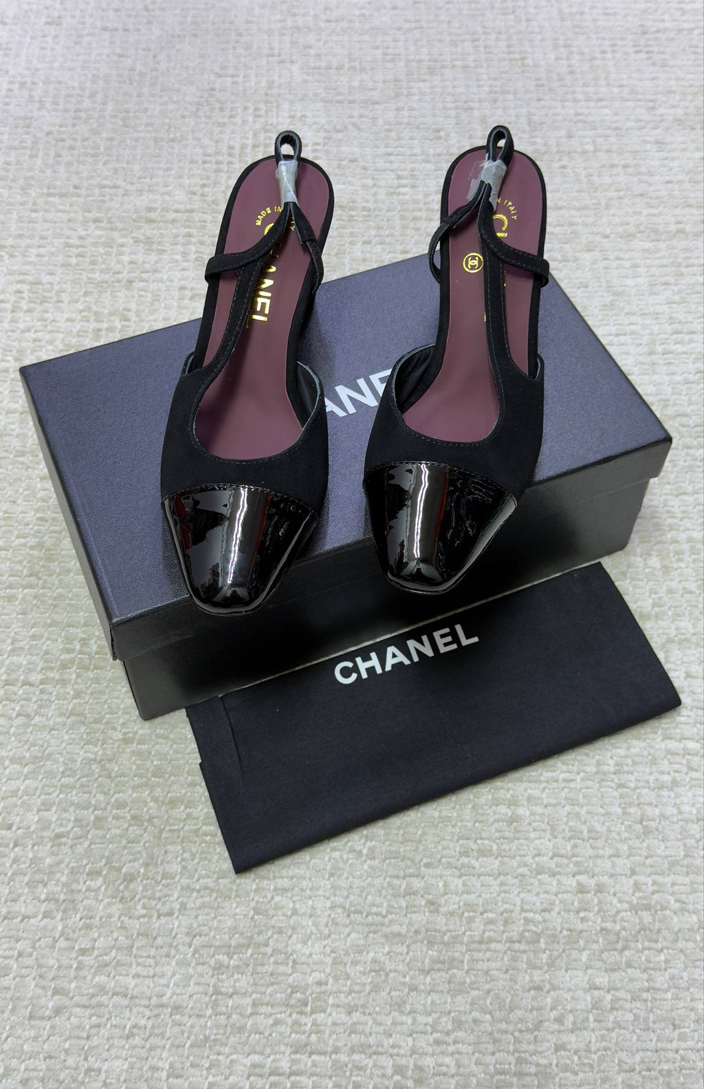 Chanel Patent Leather Closed Toe CC Slingback Shoes 2025