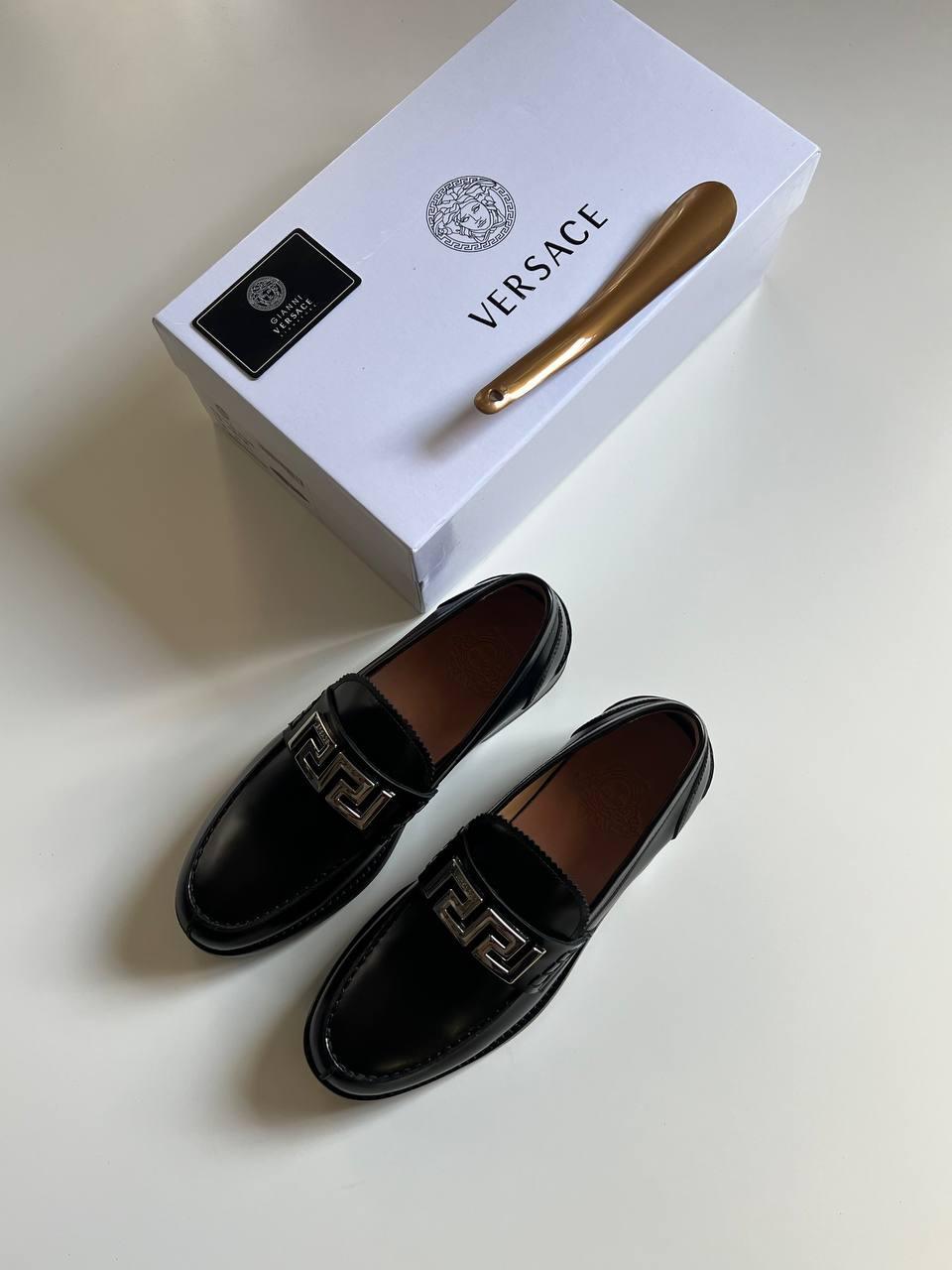 Versace Siyah Erkek Deri Loafer - Glimmer of Luxury