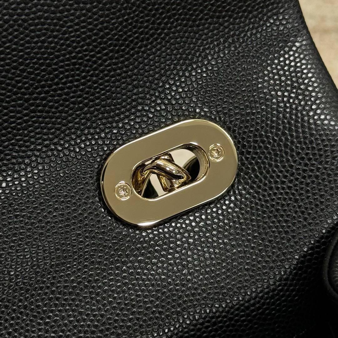 Chanel Retrofit 24P Havyar - Glimmer of Luxury