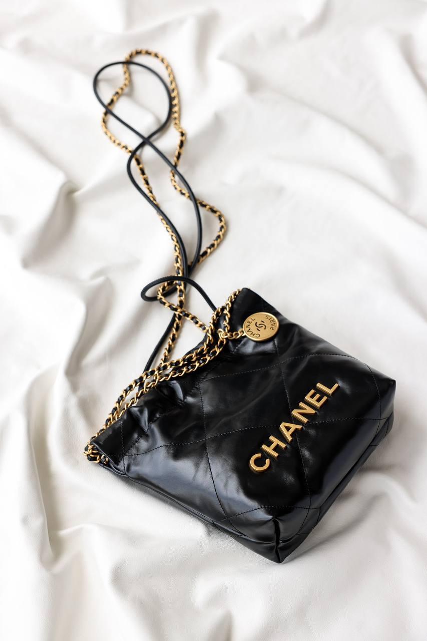 Chanel 22 Mini Çanta Siyah - Glimmer of Luxury