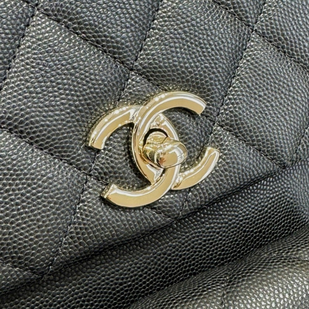 Chanel Siyah Havyar Deri Sırt Çantası - Glimmer of Luxury